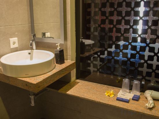 Фото Natya Hotel