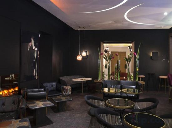 Фото Hôtel Marignan Champs Elysées