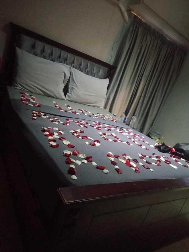 Фото Castle Hotel