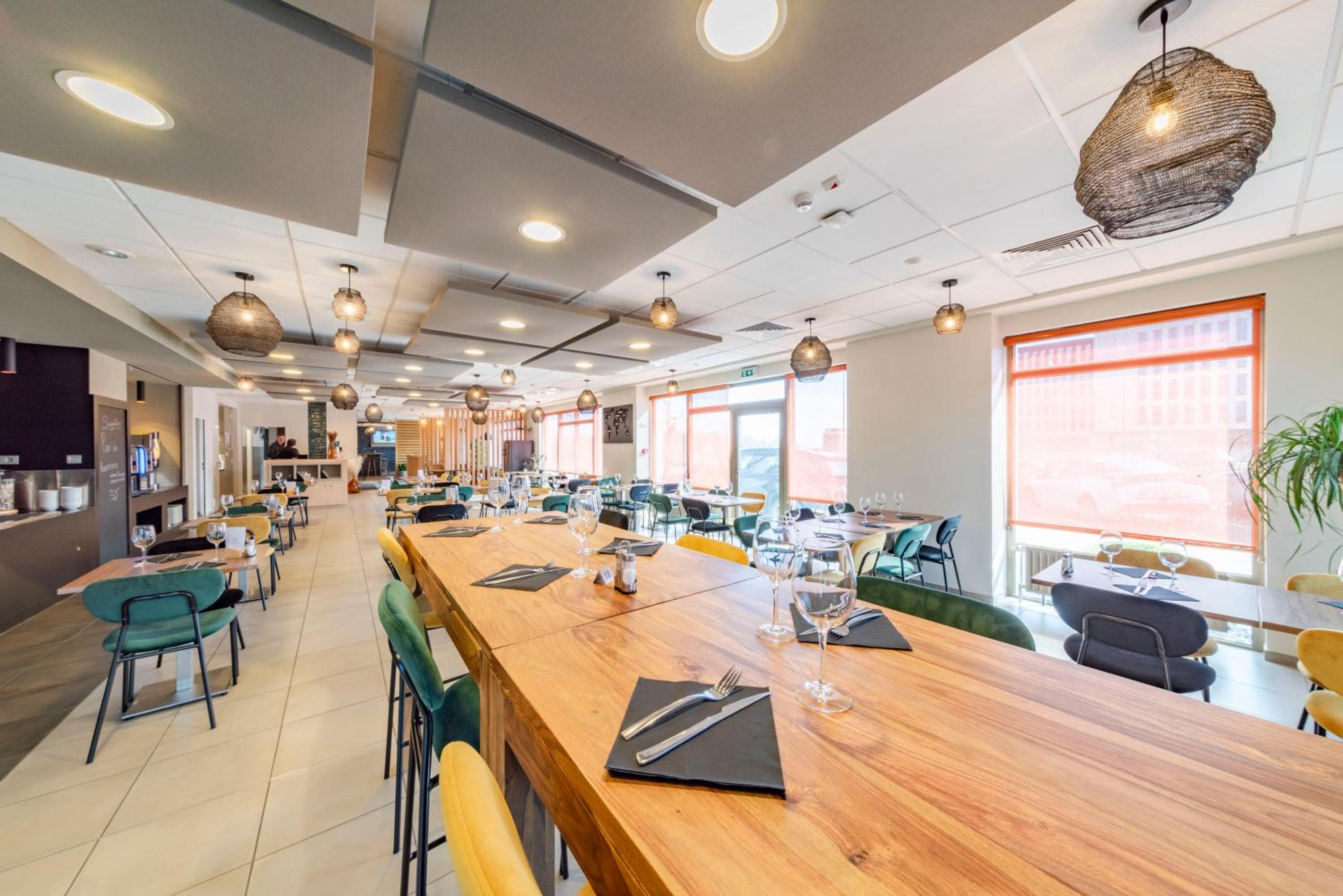 Фото Mandarina Hotel Luxembourg Airport