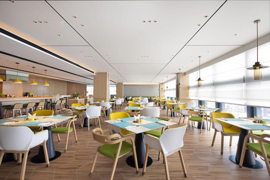 Фото Home2 Suites by Hilton Wuhan Xudong