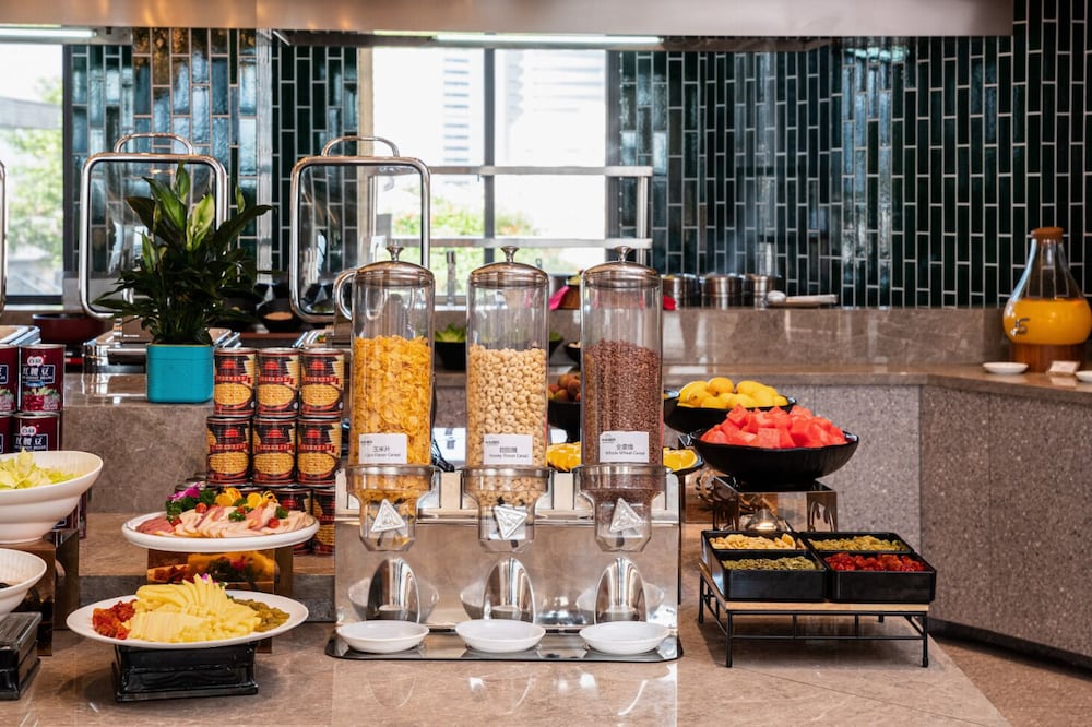 Фото Byland World Hotel Yiwu