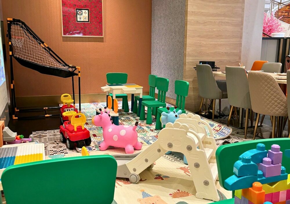 Фото Royal Plaza on Scotts