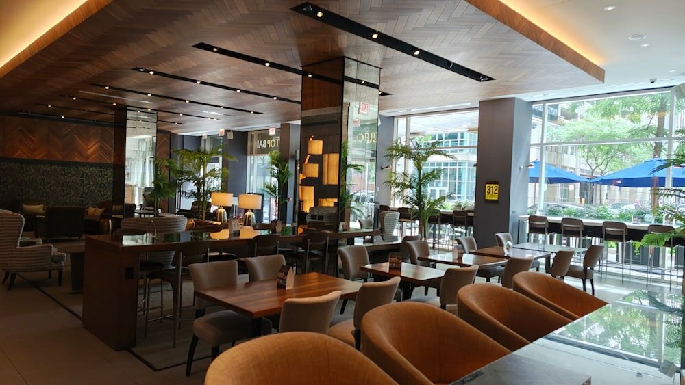 Фото The Chicago Hotel Collection Magnificent Mile