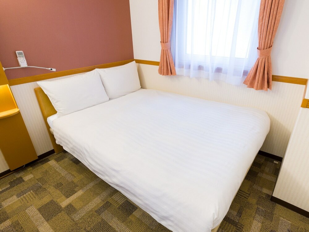 Фото Toyoko Inn Okayama-eki Nishi-guchi Migi