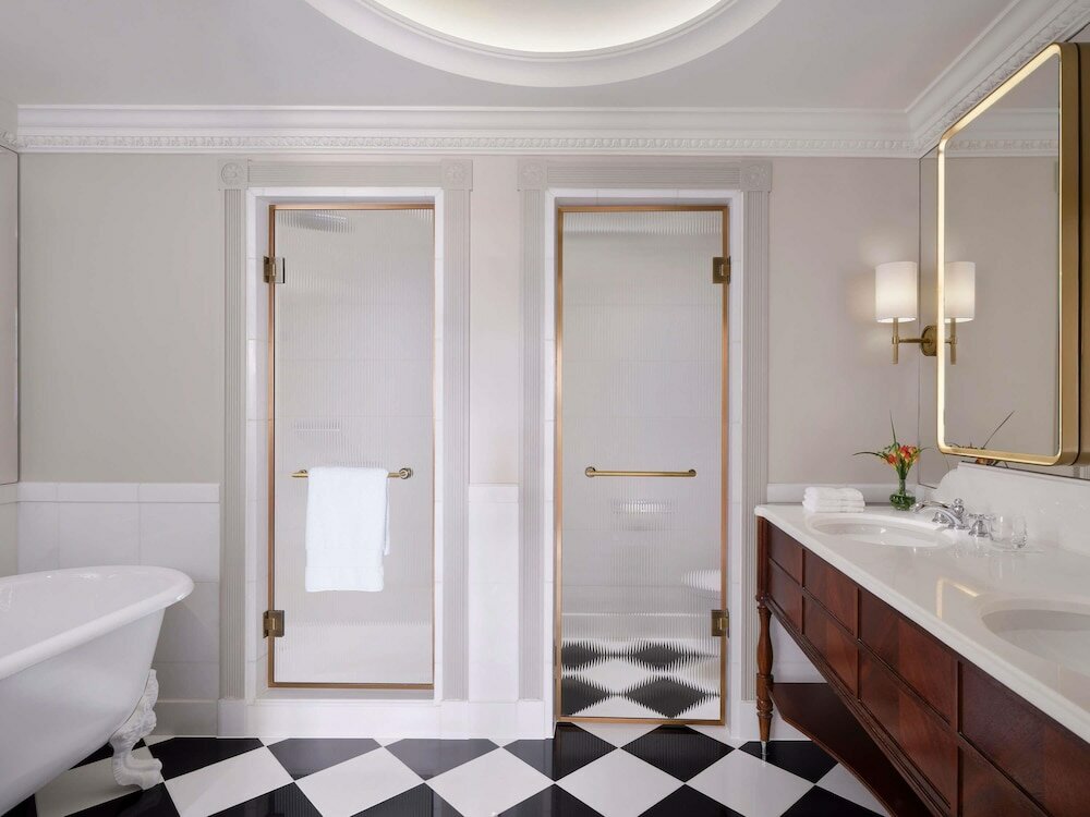 Фото The Savoy