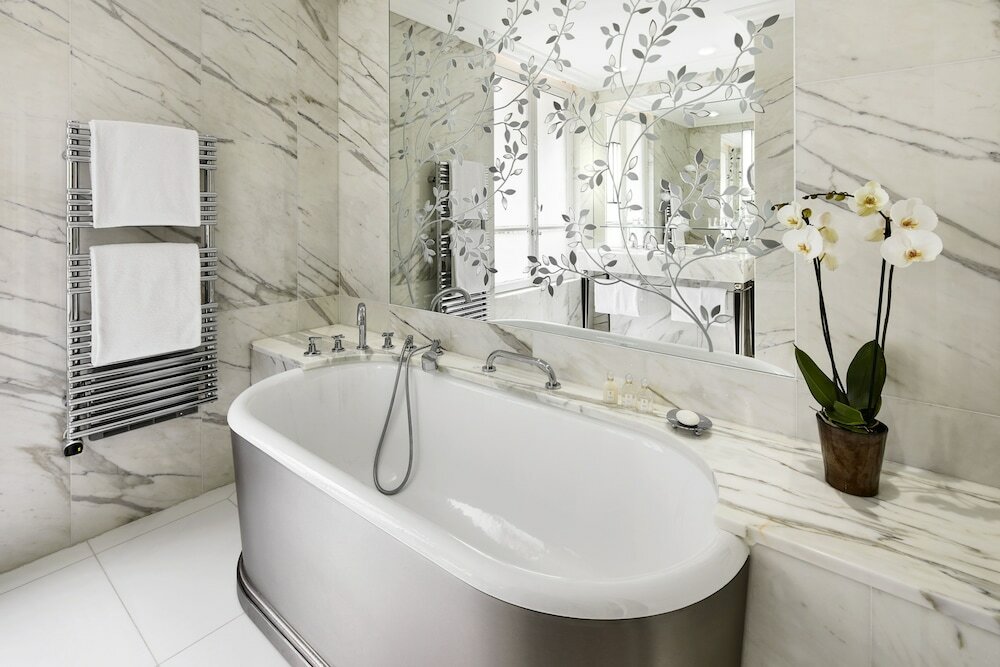 Фото Hotel Plaza Athenee