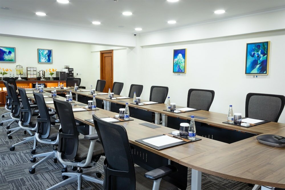 Фото Kempinski Hotel Khan Palace