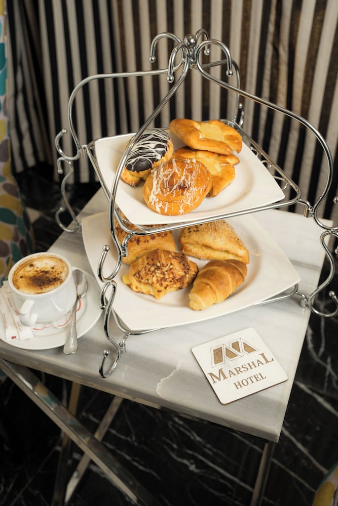 Фото Hotel Royal Marshal