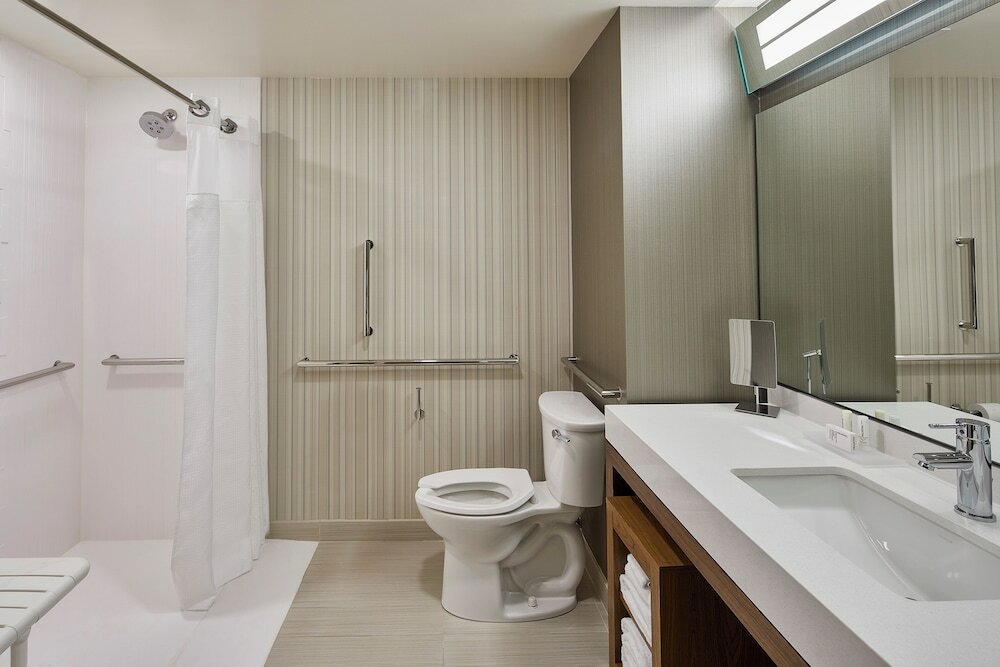 Фото Courtyard by Marriott Albany Airport