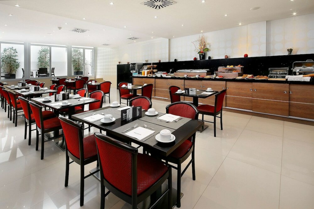 Фото Hotel Lugano Barcelona