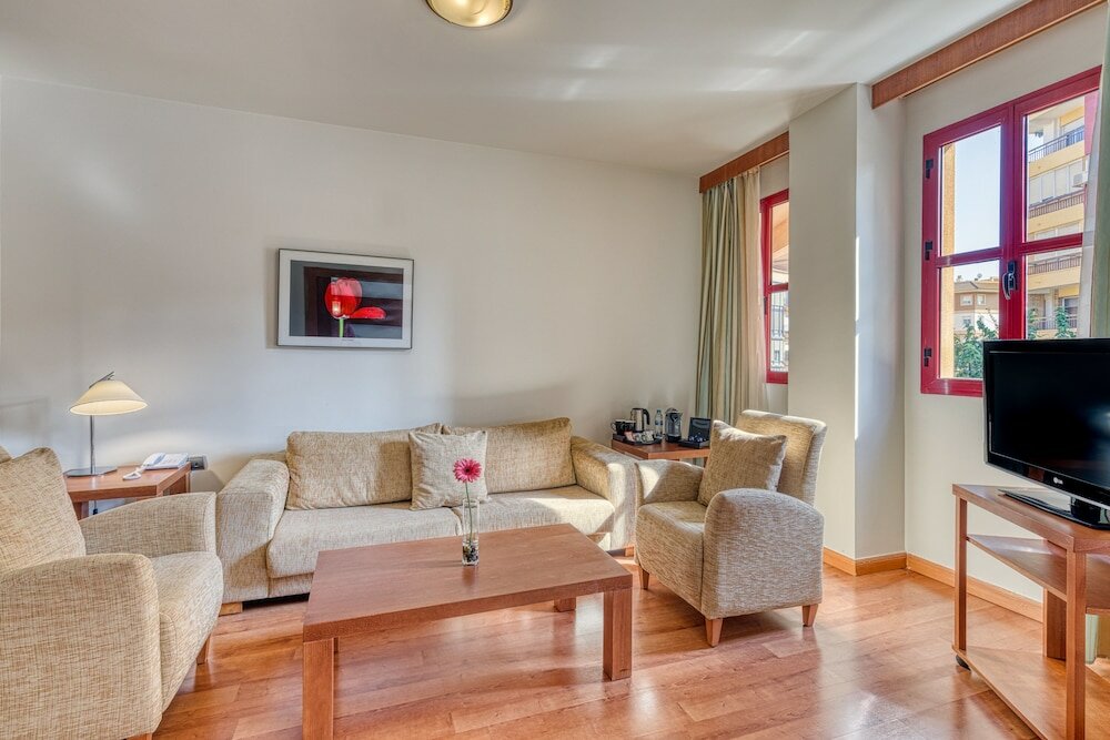 Фото Senator Huelva Hotel