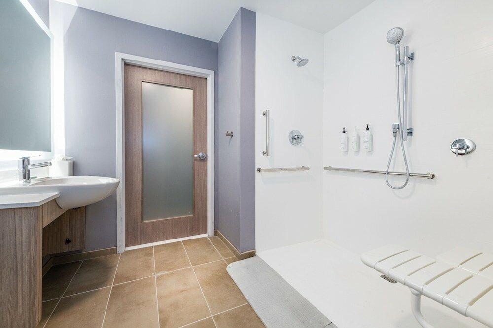 Фото SpringHill Suites by Marriott Baltimore Downtown Convention Center Area