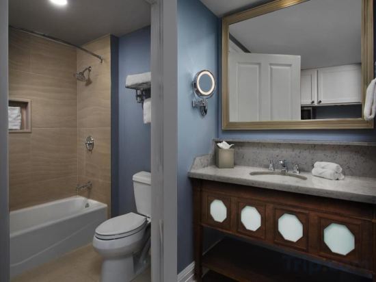 Фото Disney's Beach Club Villas