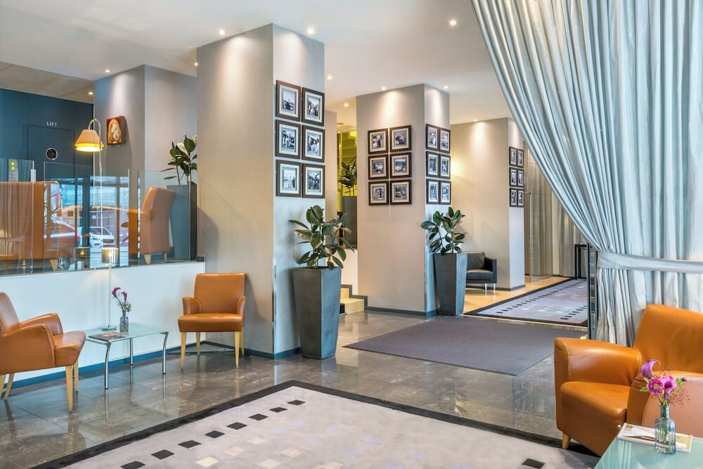 Фото Hotel Auteuil