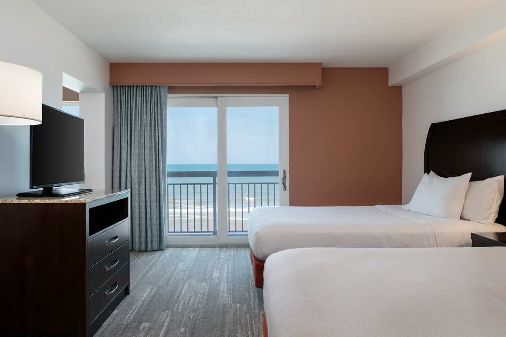 Фото Hilton Garden Inn Daytona Beach Oceanfront