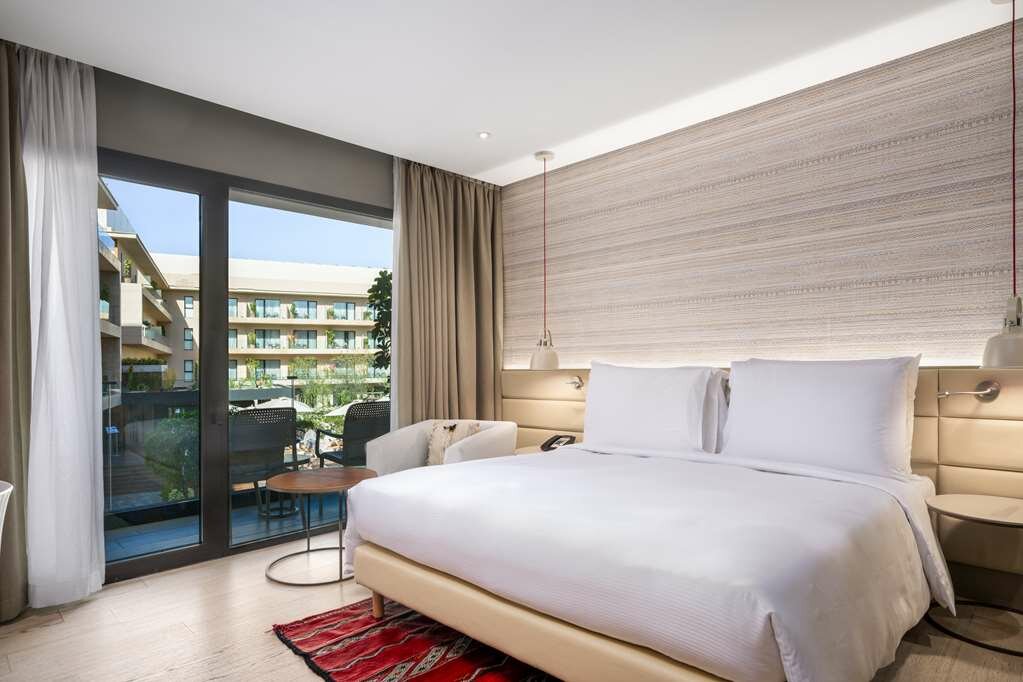 Фото Radisson Blu Hotel, Marrakech Carre Eden