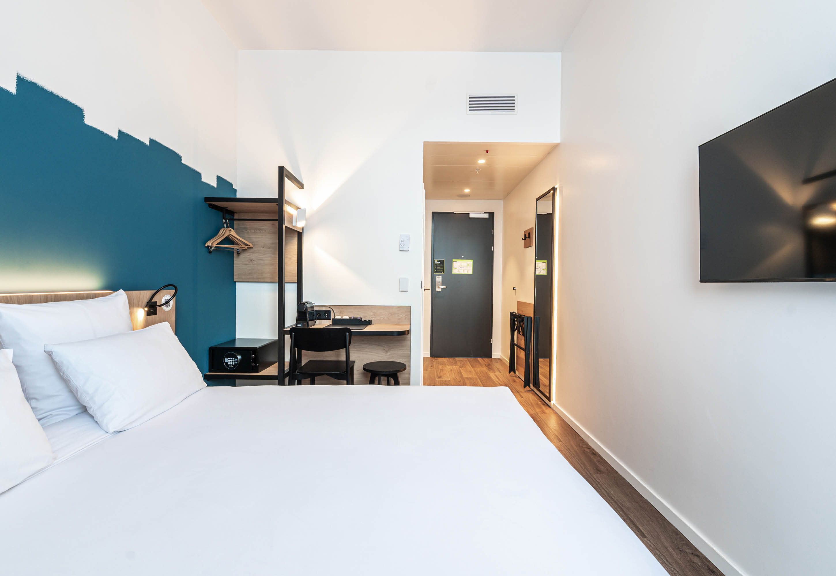 Фото B&b Hotel Geneva Airport