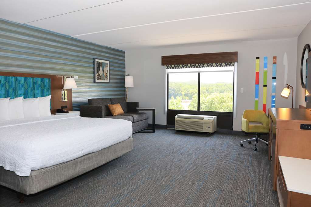 Фото Hampton Inn Atlanta-Canton