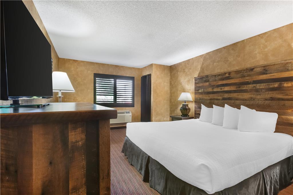 Фото Best Western Plus Inn of Santa Fe