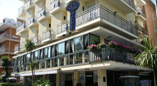 Гостиница Blu Star Hotel Gabicce в Габичче-Маре