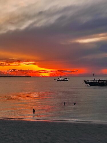 Внешний вид отеля Kendwa Rocks Beach Hotel в Кендве, фото 3