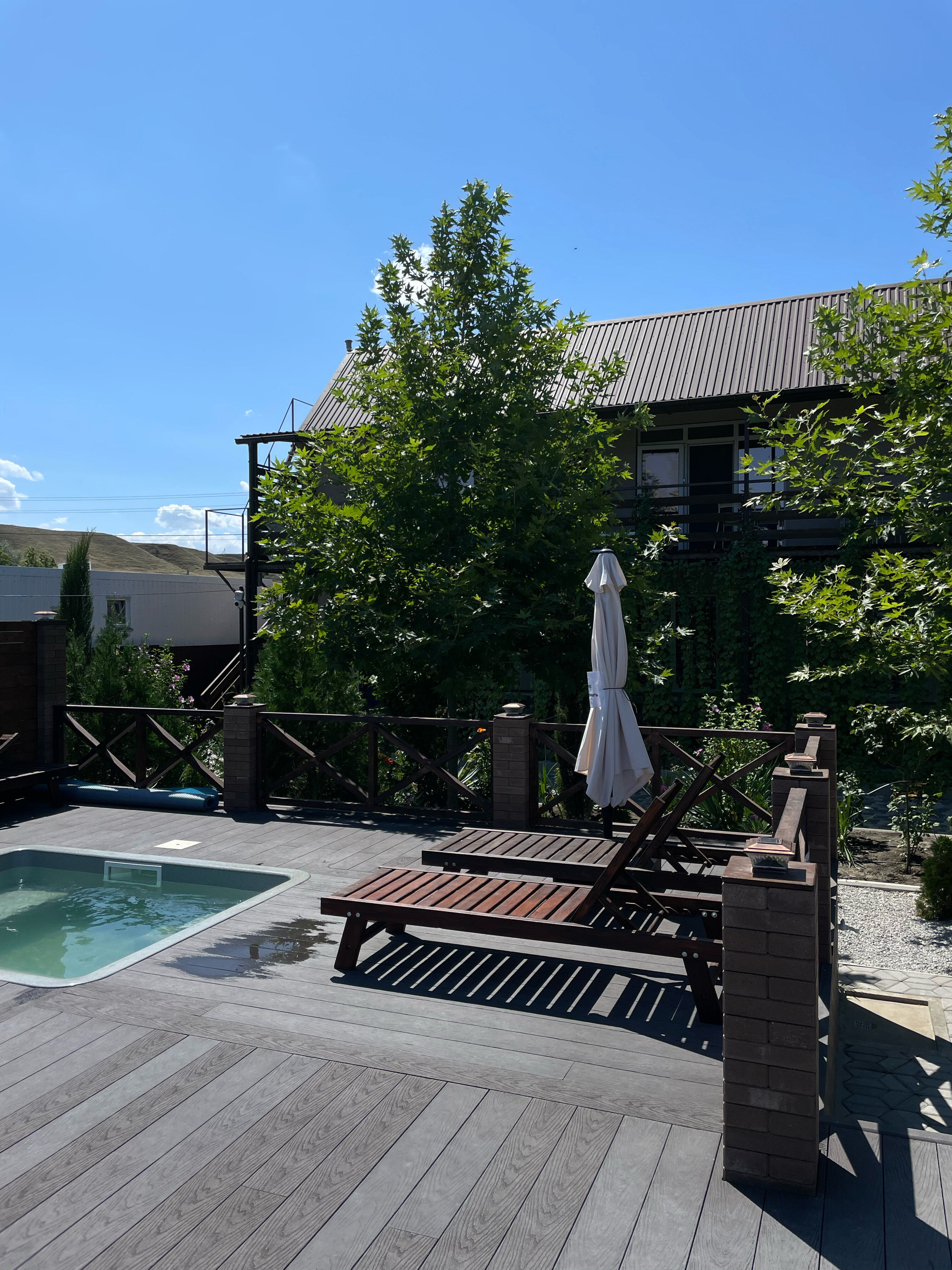 Фото Солнечный