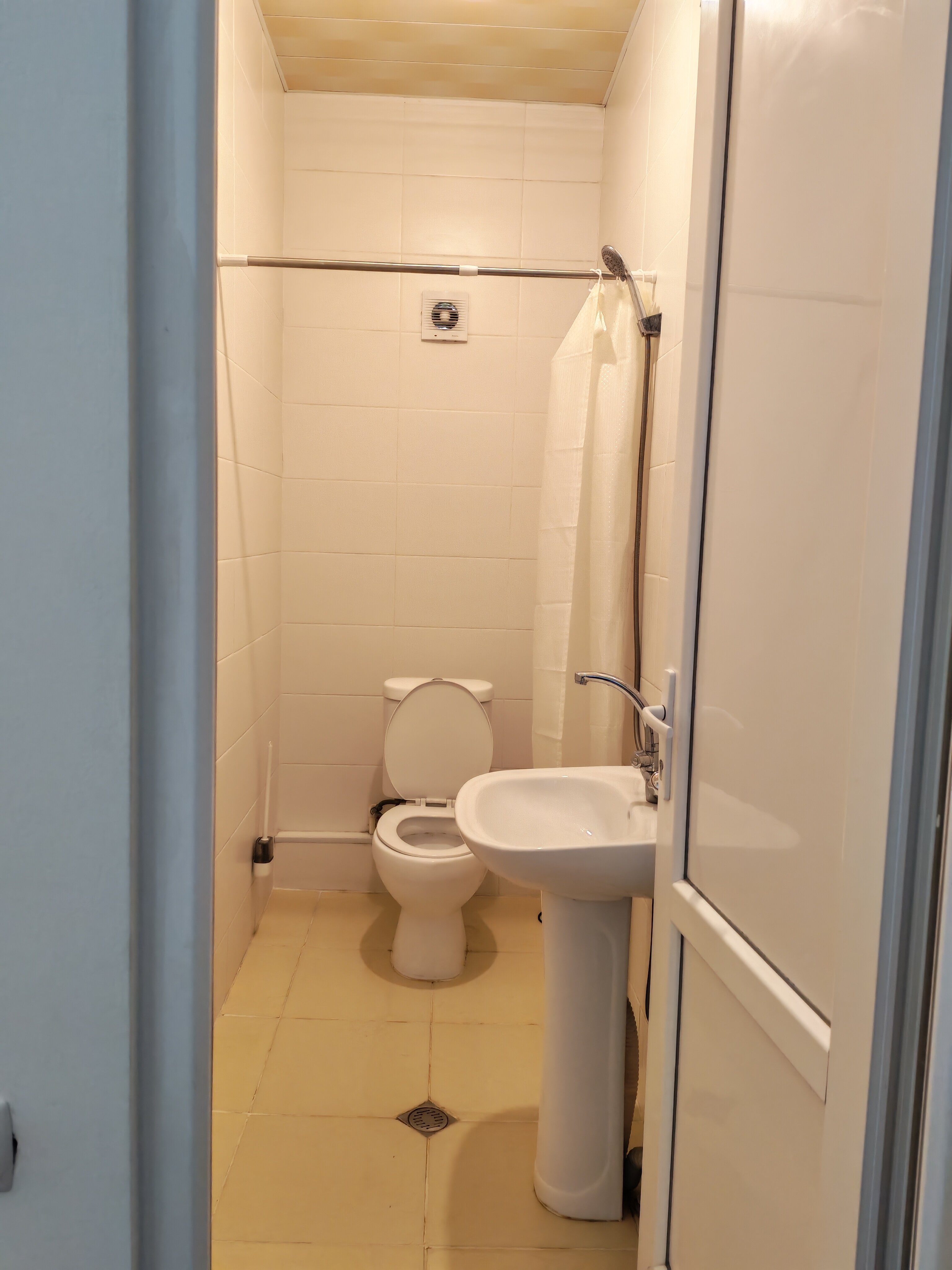 Фото Vazi Guest House