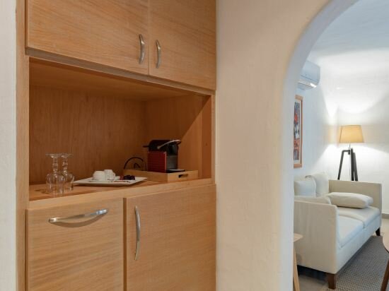 Фото Hotel Kabila