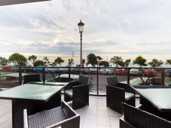 Фото The View Hotel