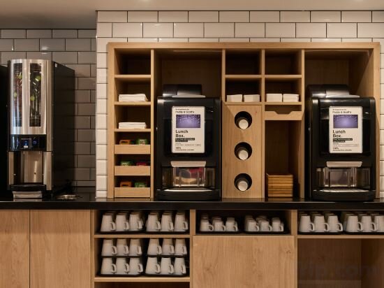 Фото Holiday Inn Express London - Limehouse, an Ihg Hotel