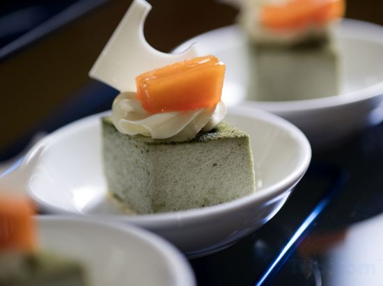 Фото Soluxe Hotel