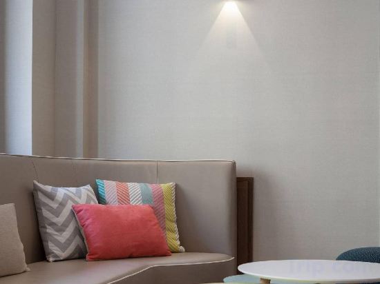 Фото Hôtel des Nations Saint Germain