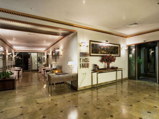 Фото All’Angelo Art Hotel