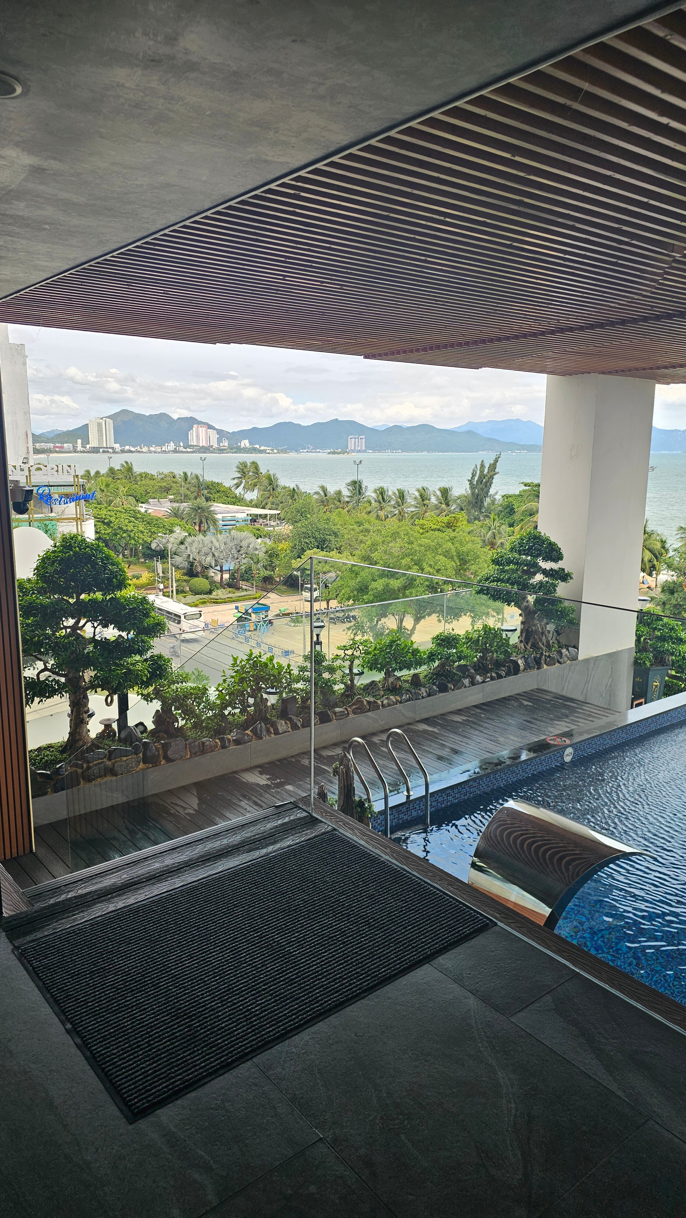 Фото Queen Ann Nha Trang