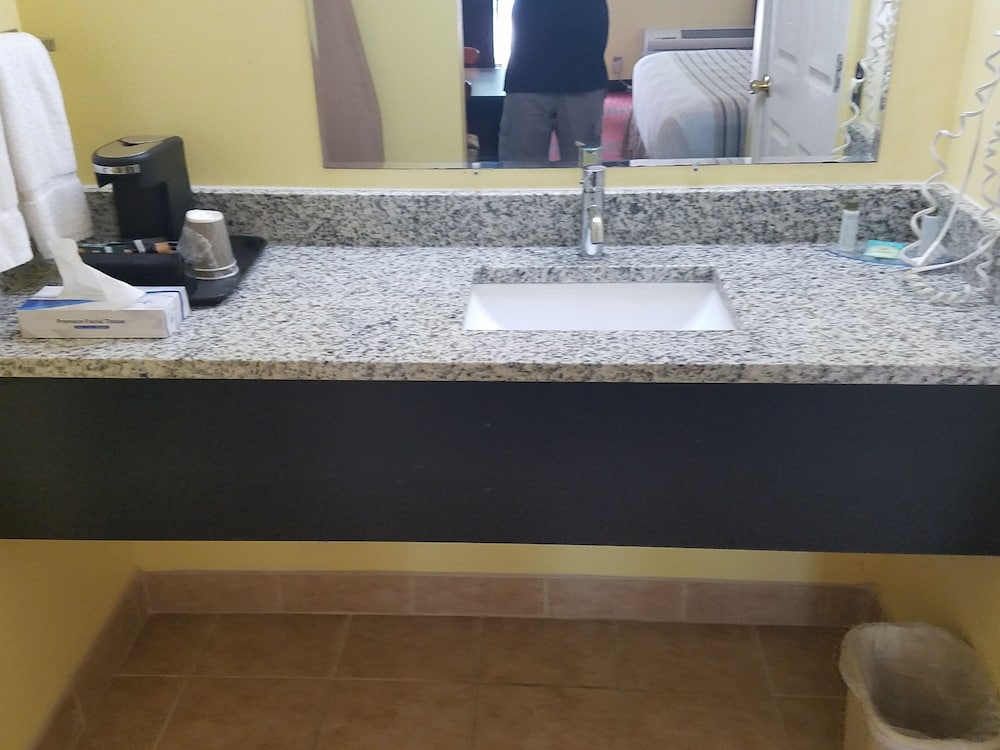 Фото Meriwether Country Inn