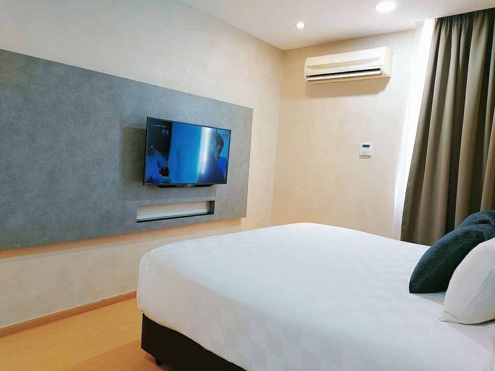 Фото The Leverage Business Hotel Mergong