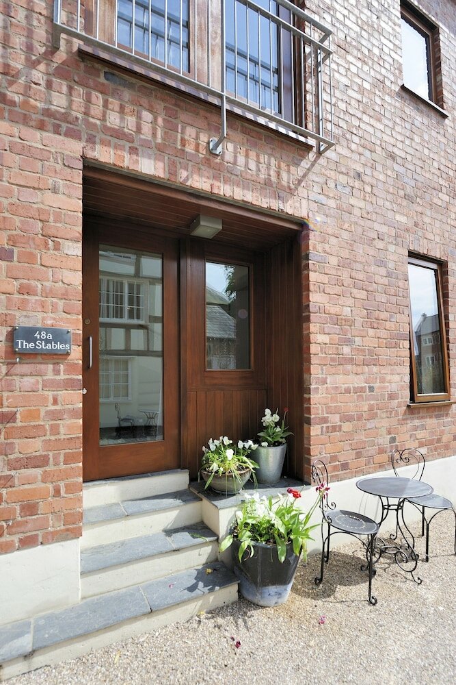 Фото Lion and Pheasant Hotel