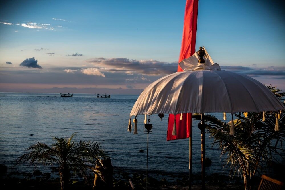 Фото Kelapa Lovina Beach Villas