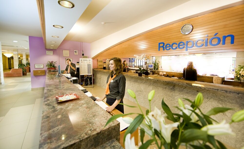 Фото Hotel Monarque Fuengirola Park