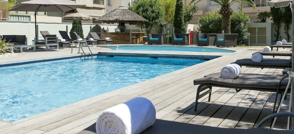 Фото Nehô Suites Cannes Croisette