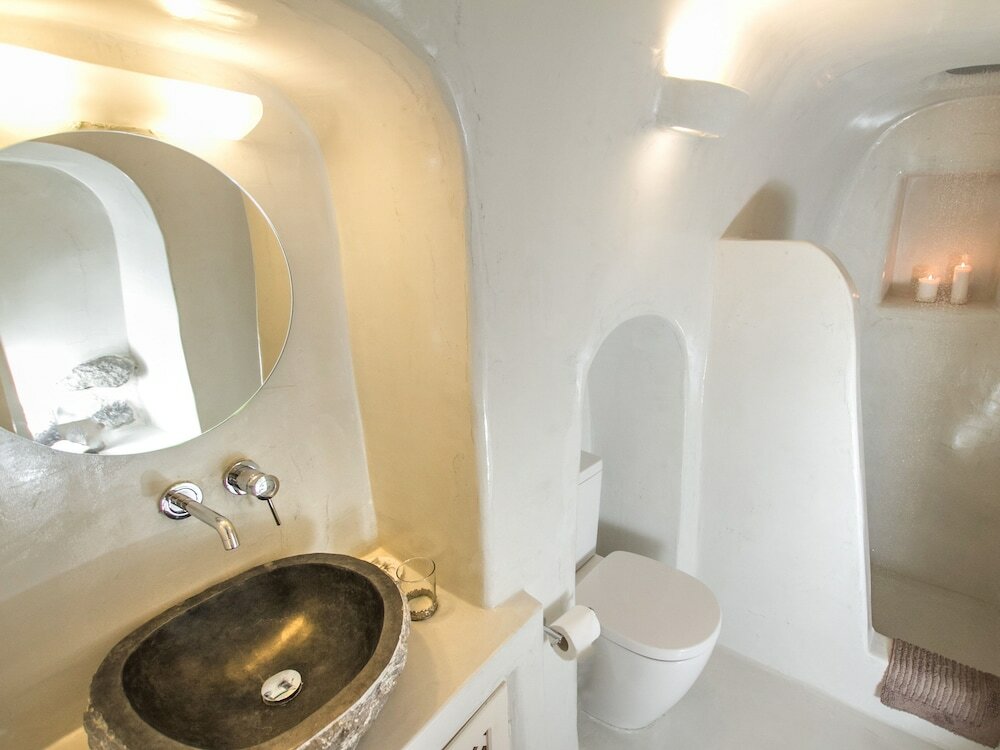 Фото Hector Cave House