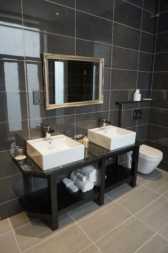 Фото Halvard Hotel