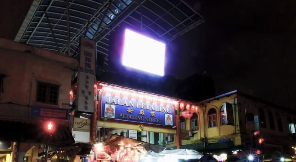 Фото Leo Backpackers Central Market