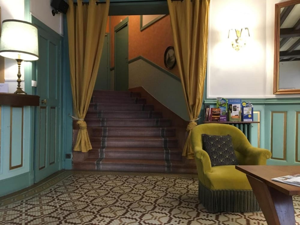 Фото The Old Hotel Ravel