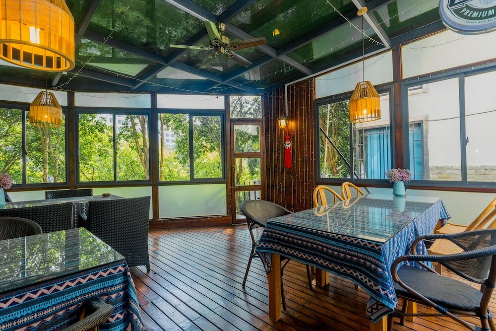 Фото Riverside Inn Guilin Central