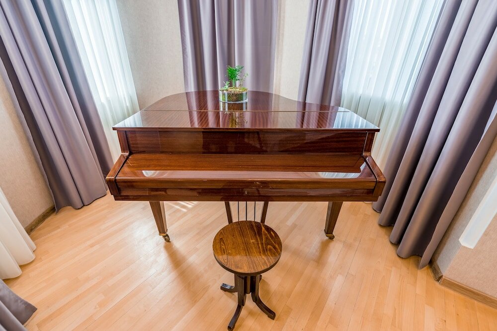 Фото Imperial House