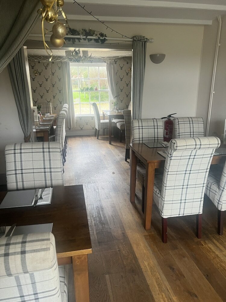 Фото The Coach And Horses Inn