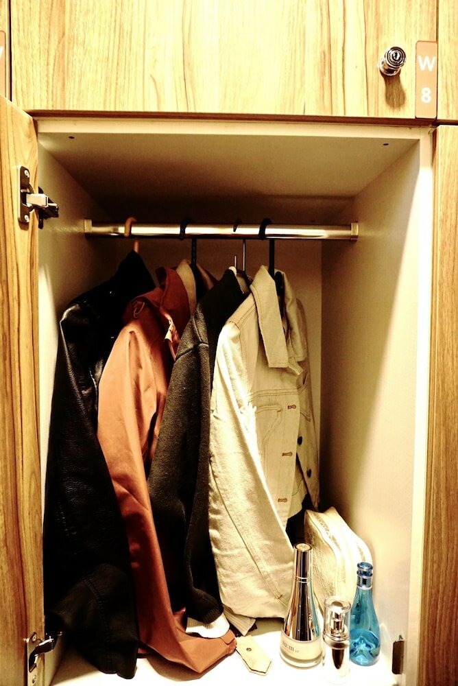 Фото Capsule Majung