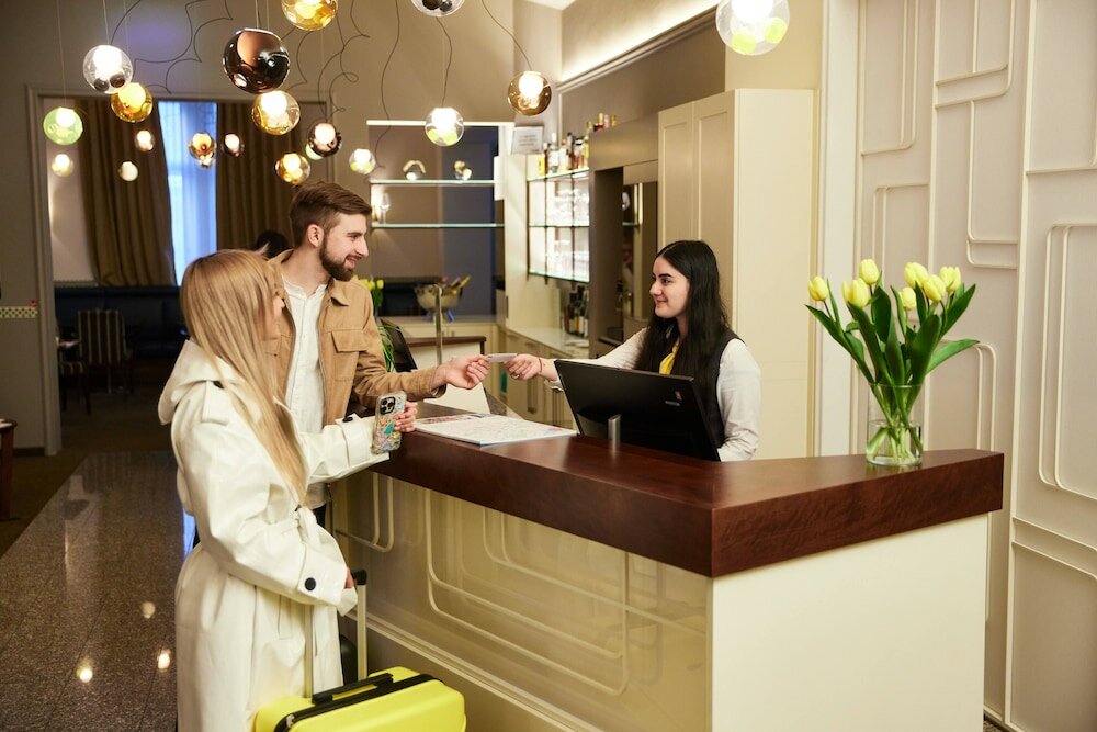 Фото HiLight Suites Hotel